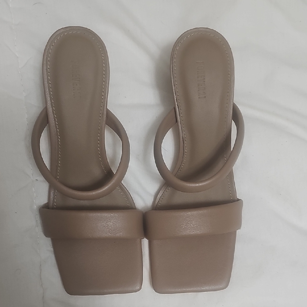 Forever 21 Tan Slide Sandals